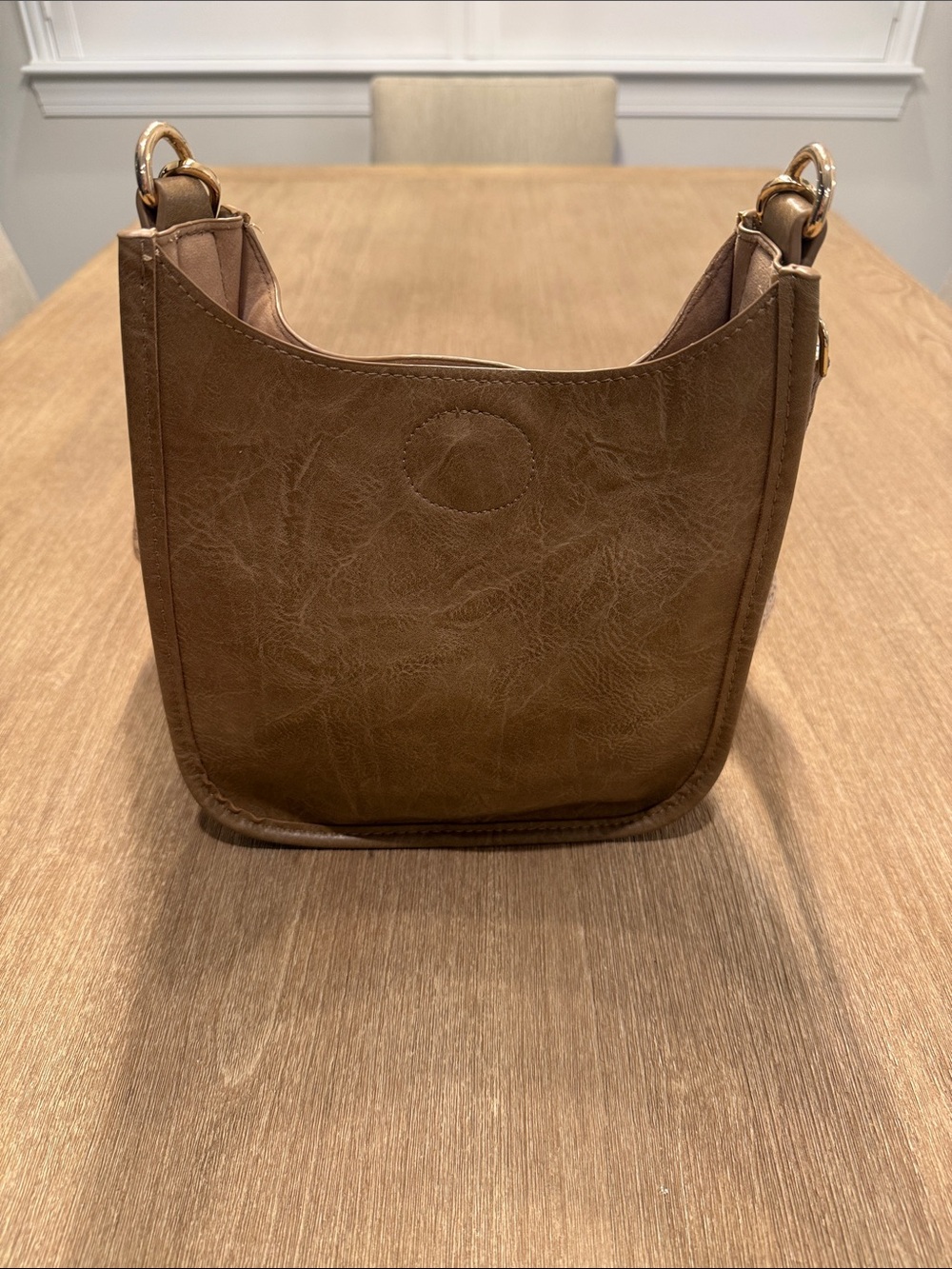 Classic Tan Crossbody Bag with Printed Adjustable Strap - Picture 2 of 3
